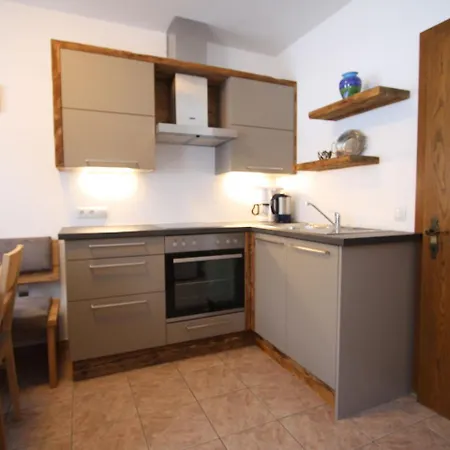 Apartment Oberreiter 1 *